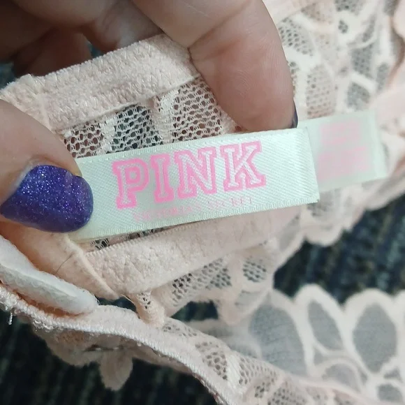 Pink Victoria’s Secret White Lace Halter Top Bra Bralette Small AA-C - Picture 6 of 7